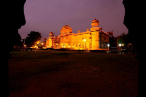 Гостиница The Lallgarh Palace - A Heritage Hotel  Чаукунти Мохолла